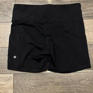 Lululemon Fast and Free High Rise 6” Short